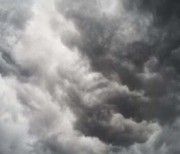 Oddymianie szybu windowego w budynkach użyteczności publicznej