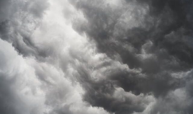 Oddymianie szybu windowego w budynkach użyteczności publicznej