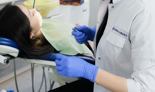 Jakie pytania warto zadać stomatologowi podczas wizyty?
