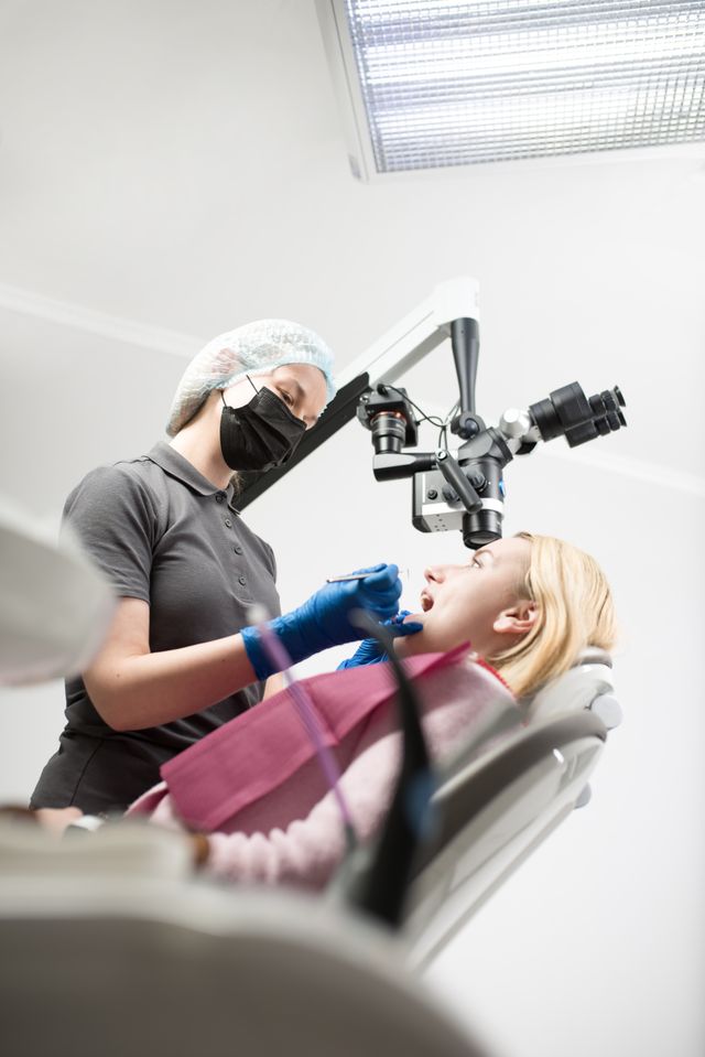 Czy każdy implant zęba wymaga augmentacji kości?