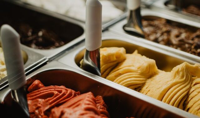 Urządzenie do produkcji lodów – jak działa i jakie daje możliwości?